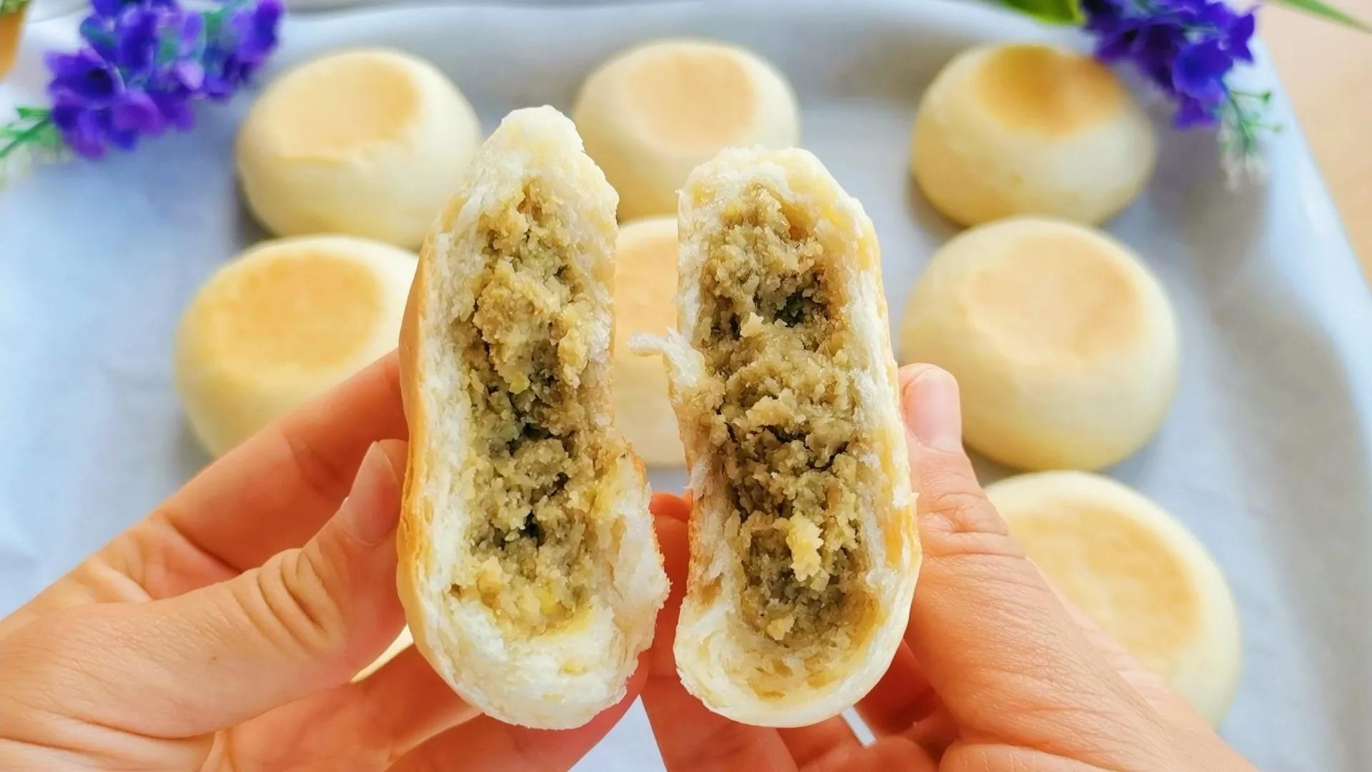 炎炎夏日多吃绿豆饼,又酥又有嚼劲的绿豆饼