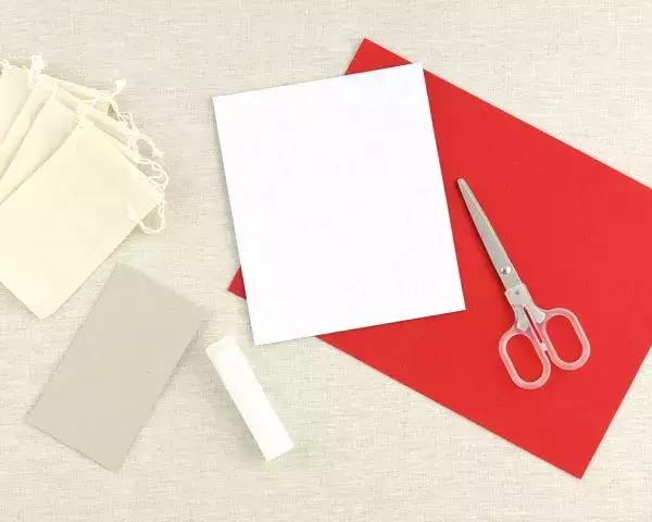 幼儿园废品手工服装制作大全创意,中国传统节日幼儿园挂饰创意手工