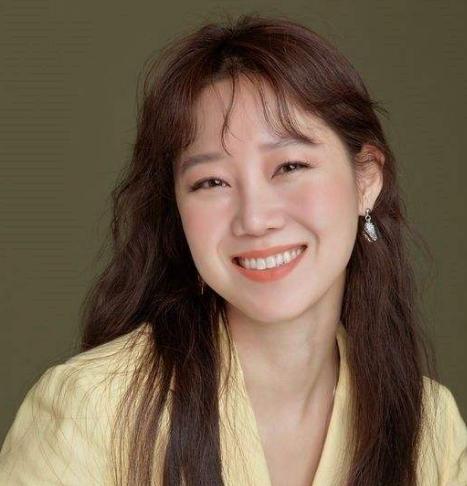 明明长得好看为什么被人说丑,明明觉得自己很丑却总是被说漂亮