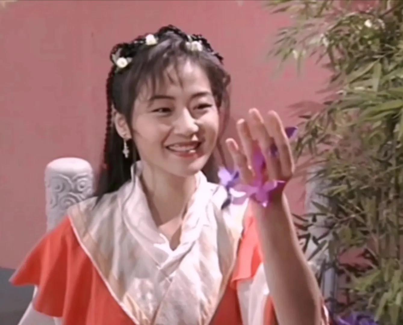 港台女星古装头饰,港剧古装小辫子发型