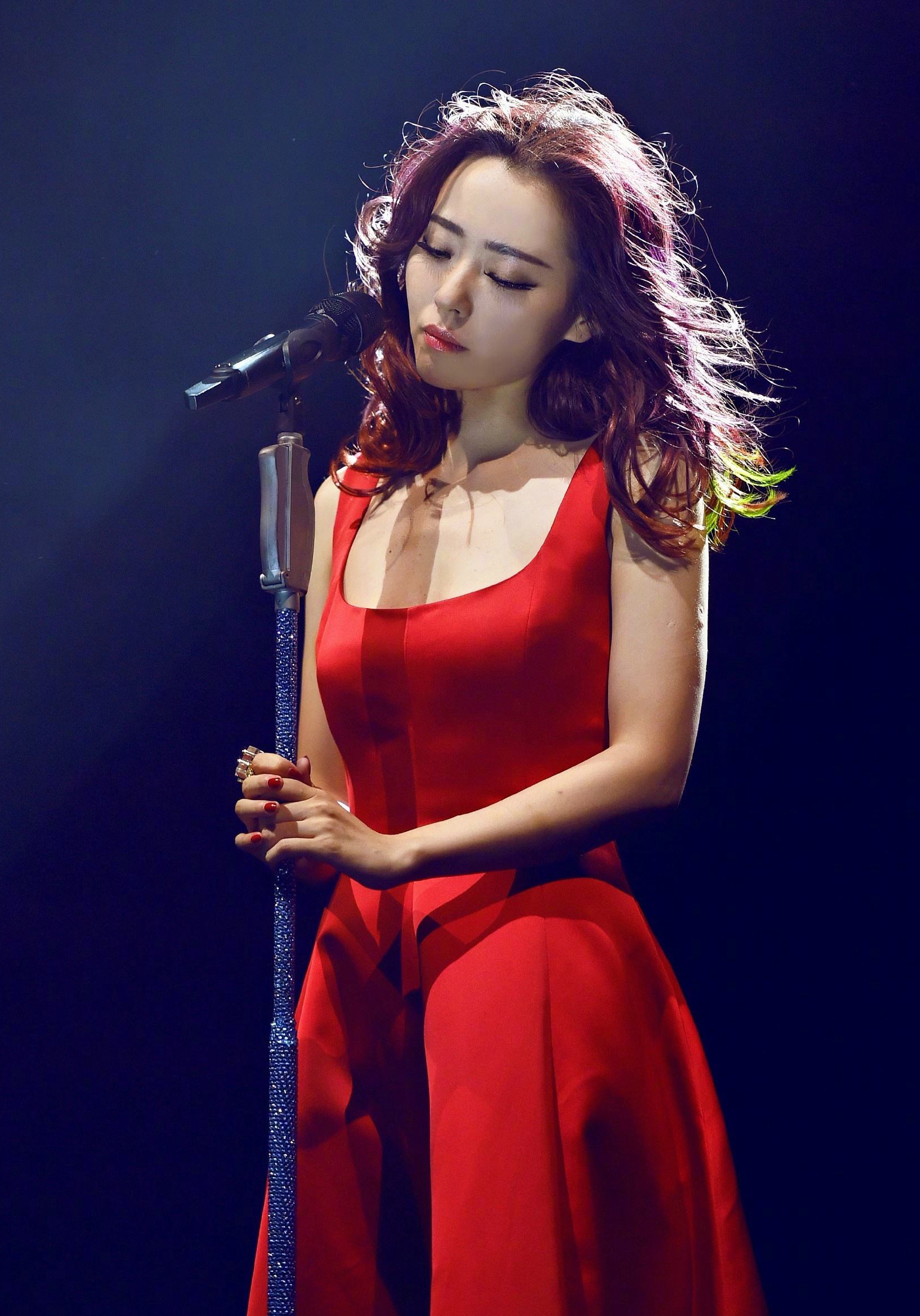 属鼠的艺人有谁,属鼠和属马的明星夫妻有哪些