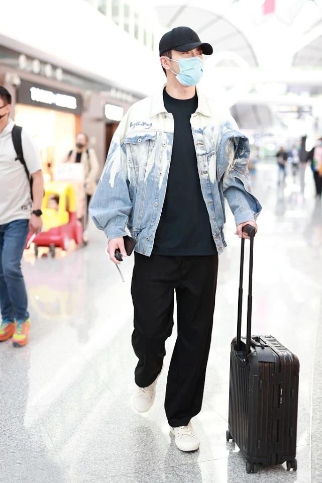 高伟光牛仔衬衫,高伟光衣品