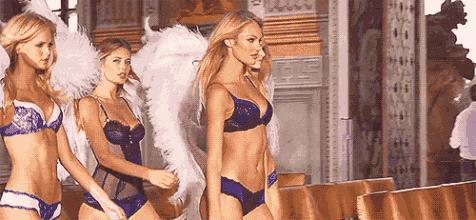 带货女王杨幂再秀减龄穿搭,带货女王杨幂台湾