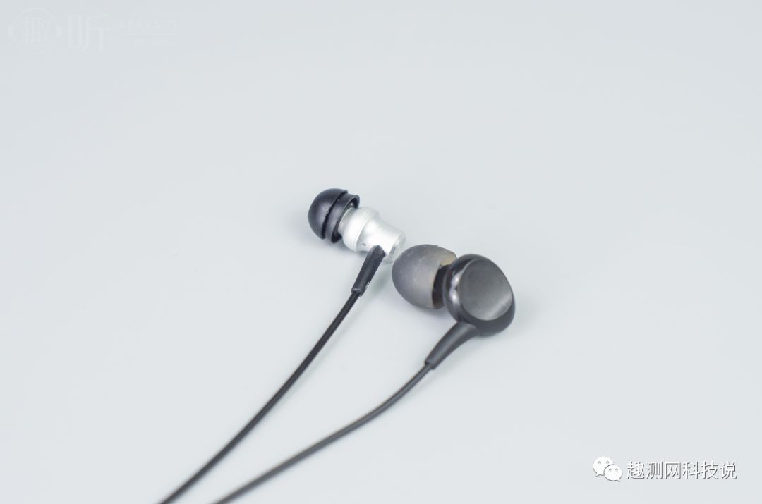 小巧体积：HiFiMAN/海菲曼RE-400入耳式耳机测评报告