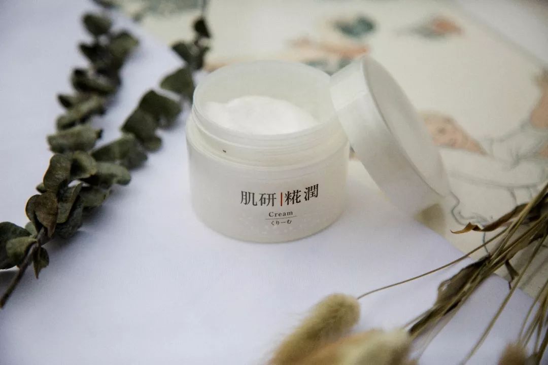 20多块的唇膏300多的,平价唇膏平替