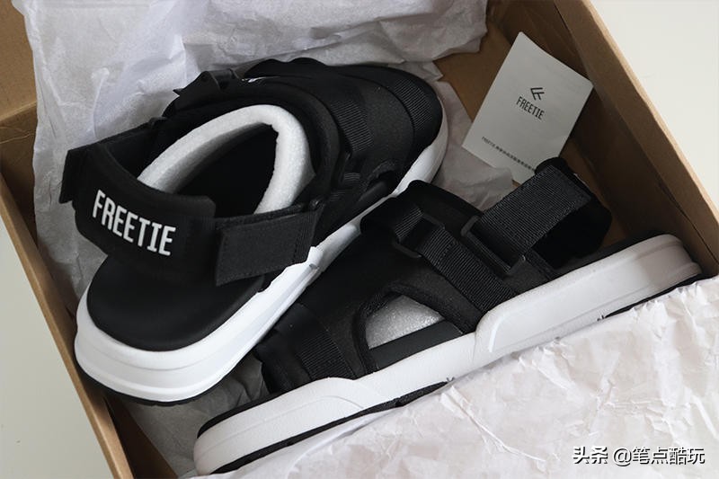 好穿又好搭柔软舒适防滑的凉鞋,凉拖两穿的凉鞋