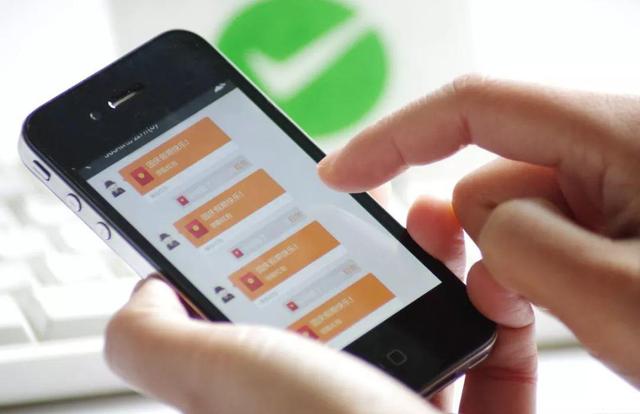 面对女人索要红包时,面对女孩子要红包我该怎么回复