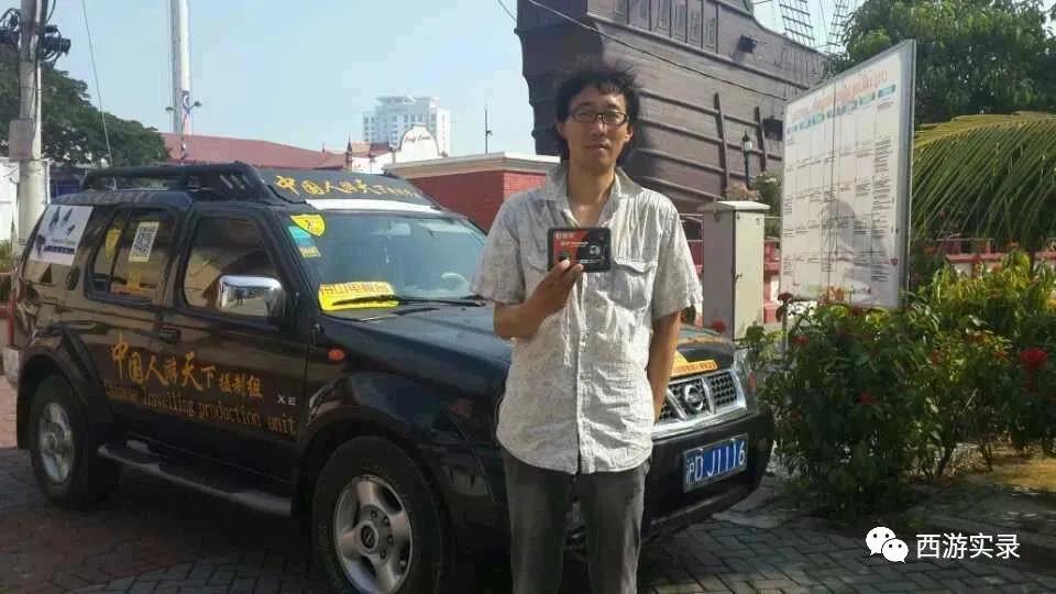 流浪地球100年编年史再见太阳系,我们看的流浪地球真的是完整版吗