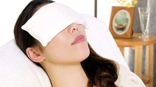 10个妙招去黑眼圈见效快,5分钟去黑眼圈小方法是啥