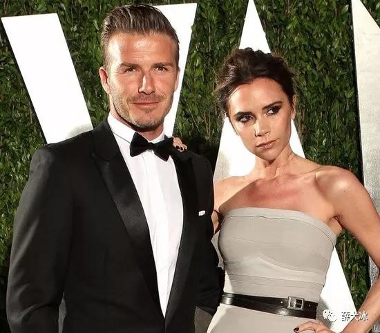 足坛两大巨星和另一半,如果是你你会选哪个当老公