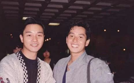 1994红磡摇滚之夜曲目,香港乐坛哪一首歌轰动歌坛