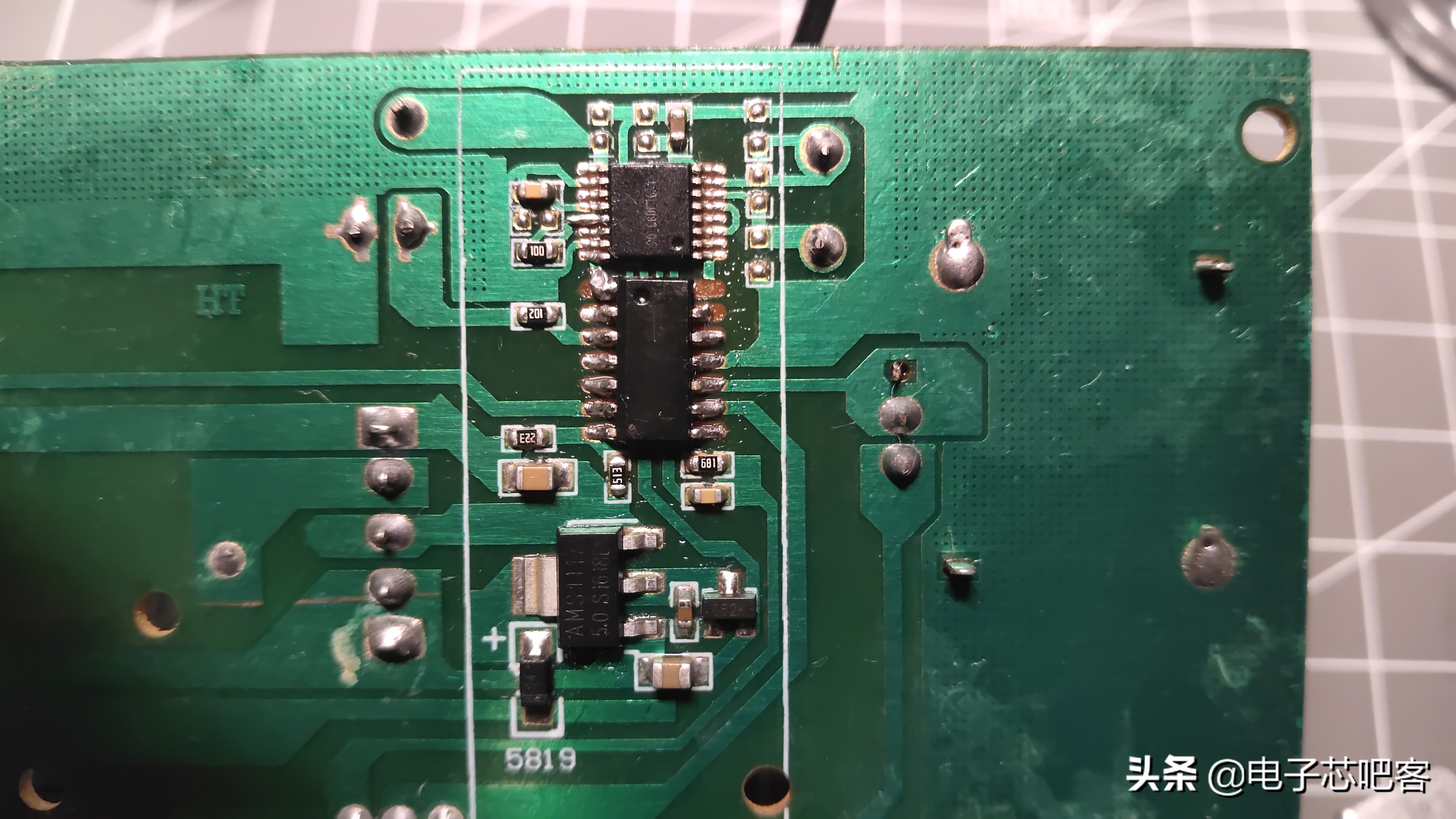 固定翼飞机遥控器坏了,遥控飞机遥控器坏了怎么修