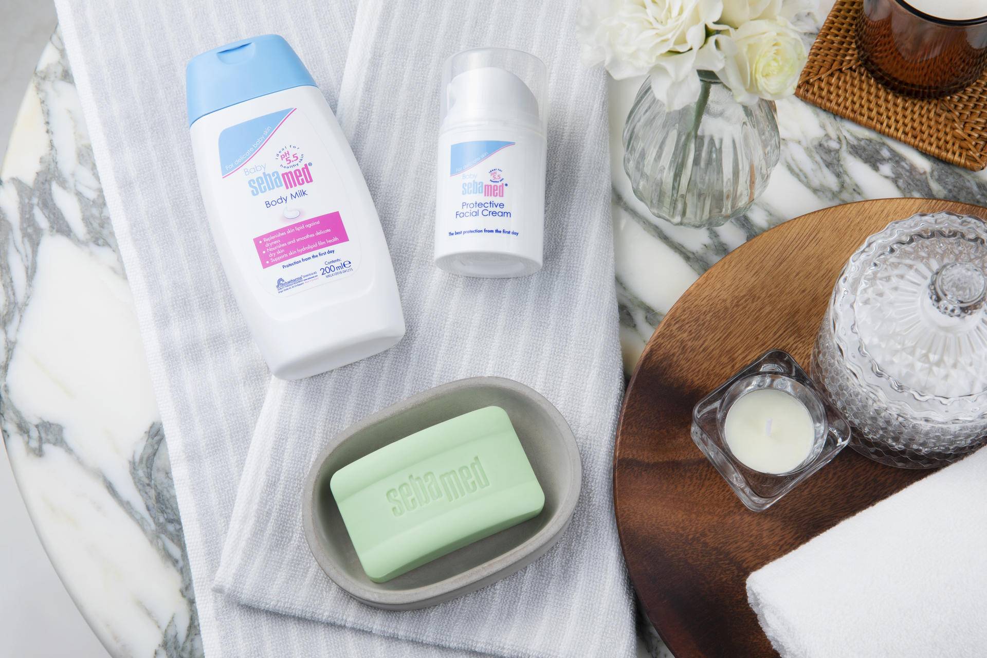 我们来看一下女王节的爆款好物,新女王节好物推荐