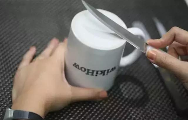 家里菜刀钝了怎么办?4个方法,轻松让它变得跟新的一样锋利