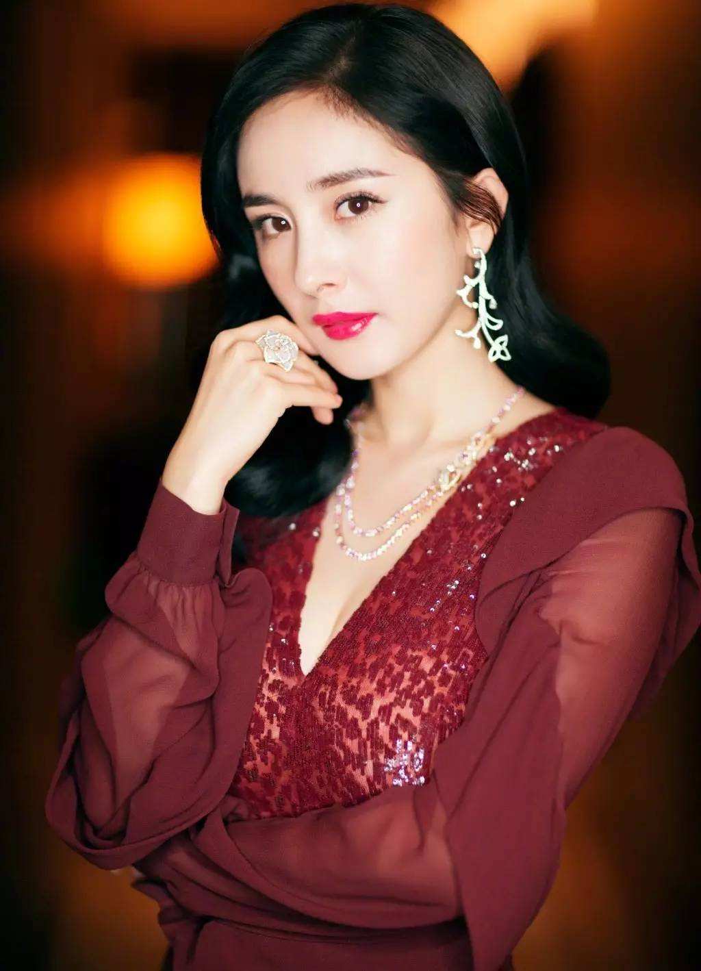 这些明星小时候多可爱,明星的童年照你能猜对几个