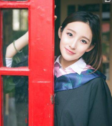 维嘉年轻时的盛世容颜,维嘉真实长相复原