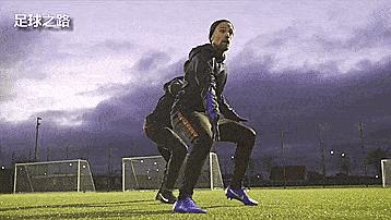 足球比赛中的防守原则有哪些,防守原则足球