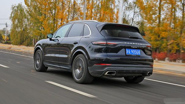 131万提了辆保时捷卡宴,才跑了8250公里,车主:一肚子话要说