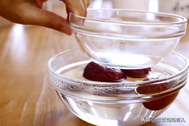 6-7月婴儿一天喂几次辅食食谱大全,6个月宝宝营养辅食大全及做法