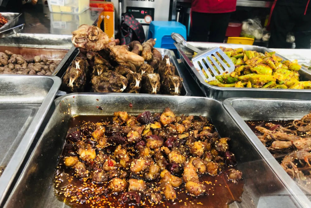 成都特产哪里可以买到实惠正宗的,成都特产必买清单