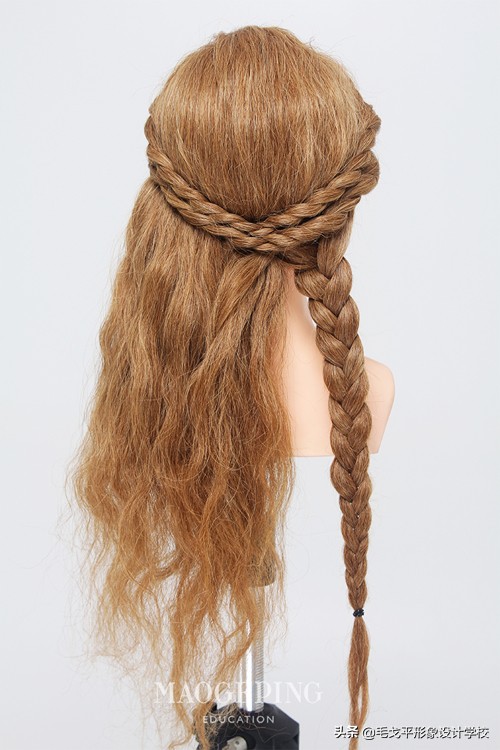 学习盘发从零开始学盘发,学梳头发盘发