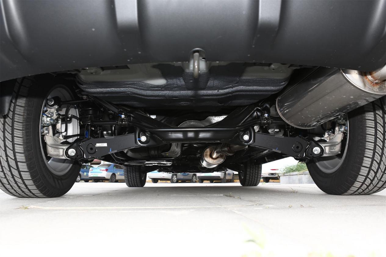 价格实惠量又足哈弗m6,4万多买20年的哈弗m6值得吗