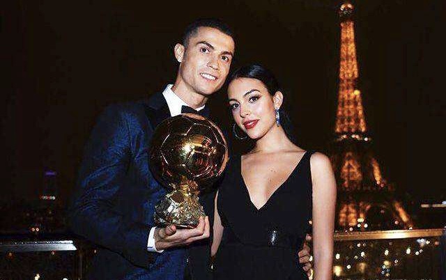 C罗女友乔治娜秀身材,c罗女友乔治娜写真照