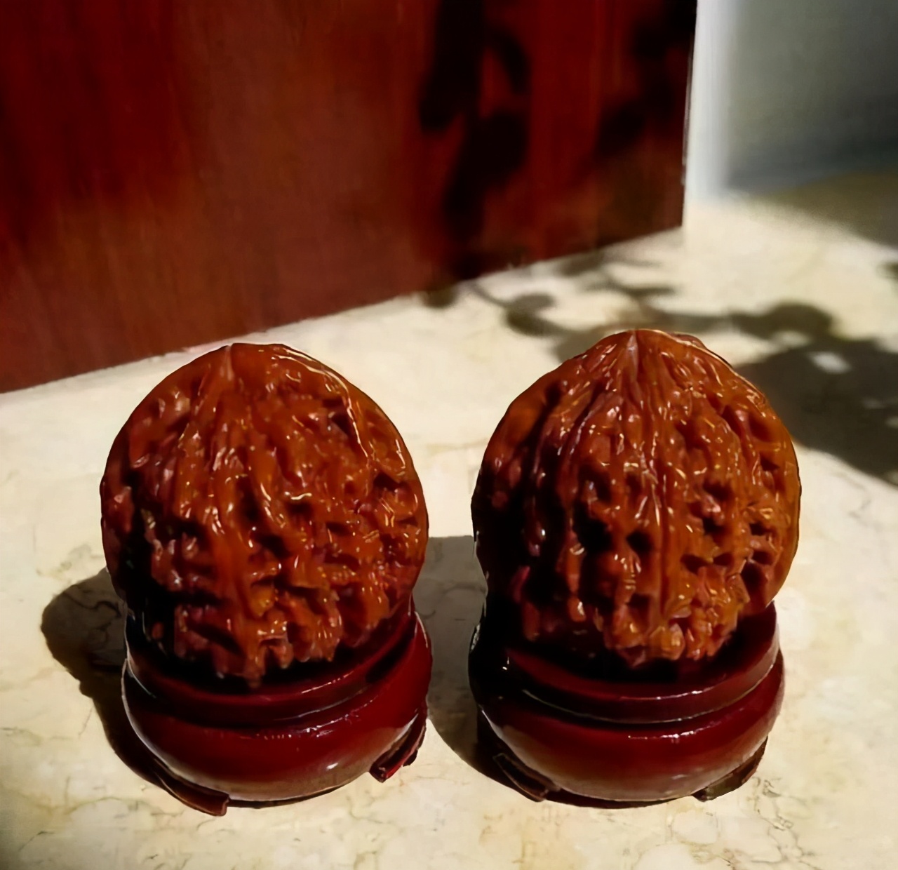 文玩核桃有色差怎么追色,文玩核桃怎么盘才是好