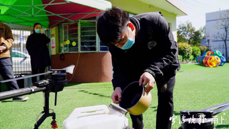 空中消杀，无人机“出战”！宁波一高校“硬核”护航中小学复学