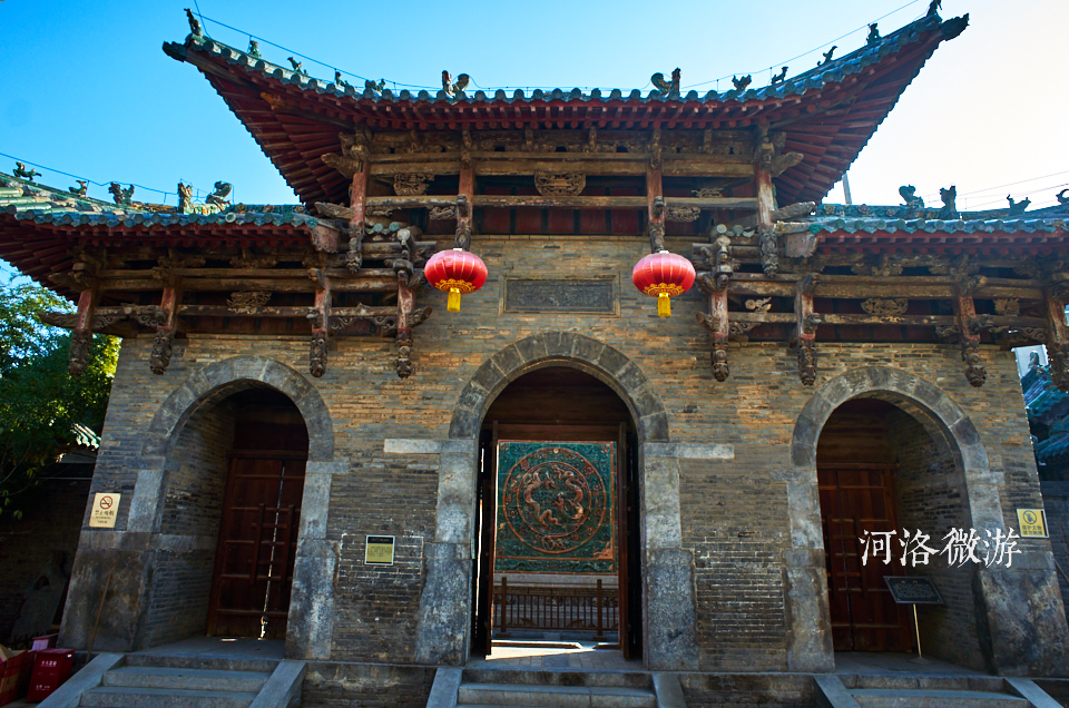 全是真迹！三雕精妙鲜有匹敌，琉璃照壁举国可数，如今承载更多