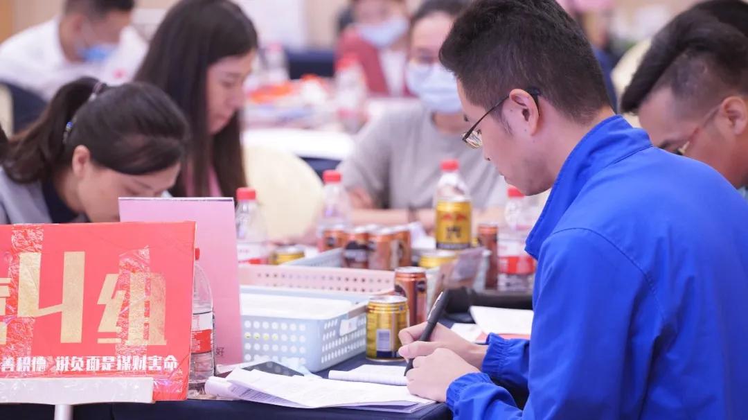 一开会发言就紧张怎么办,开会发言容易紧张怎么治疗