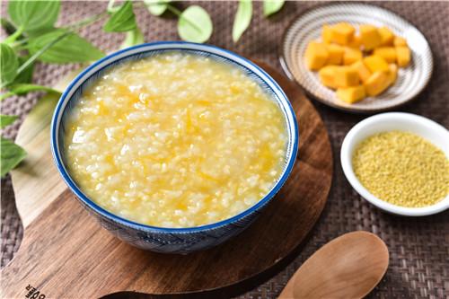 胃溃疡出血拉黑便饮食怎么调养,又是胃溃疡又是糖尿病怎么调养