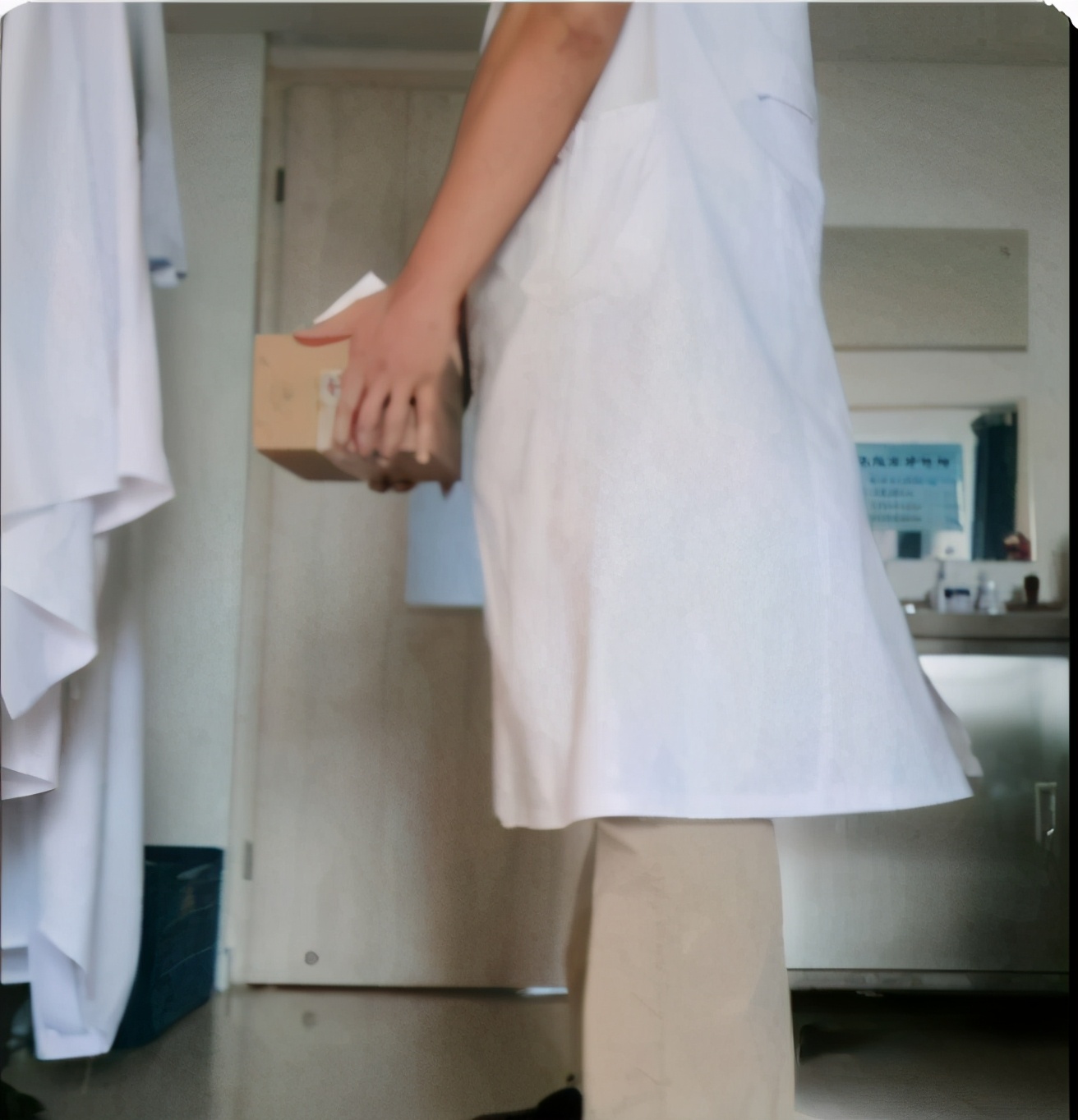 上班族该怎么预防腰痛,腰痛要警惕四种原因及治疗方法