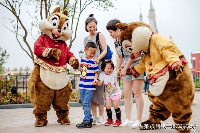 去上海迪士尼平安夜还是圣诞节,圣诞节去上海迪士尼