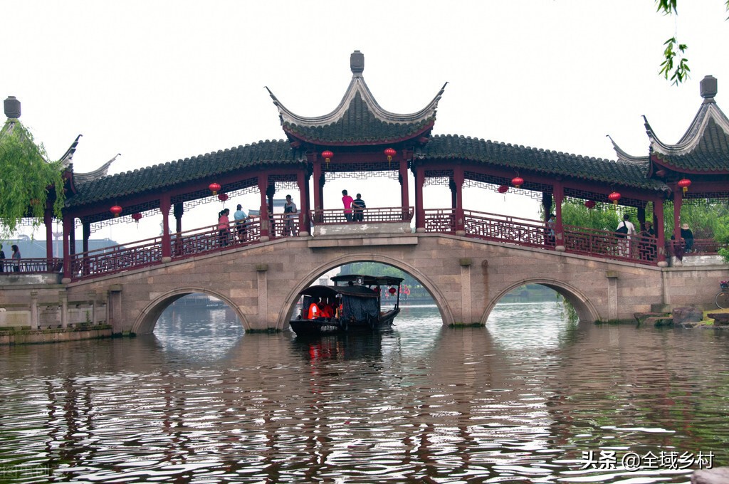 完整的江南六大古镇之一西塘,江南六大古镇之一乌镇江南水乡