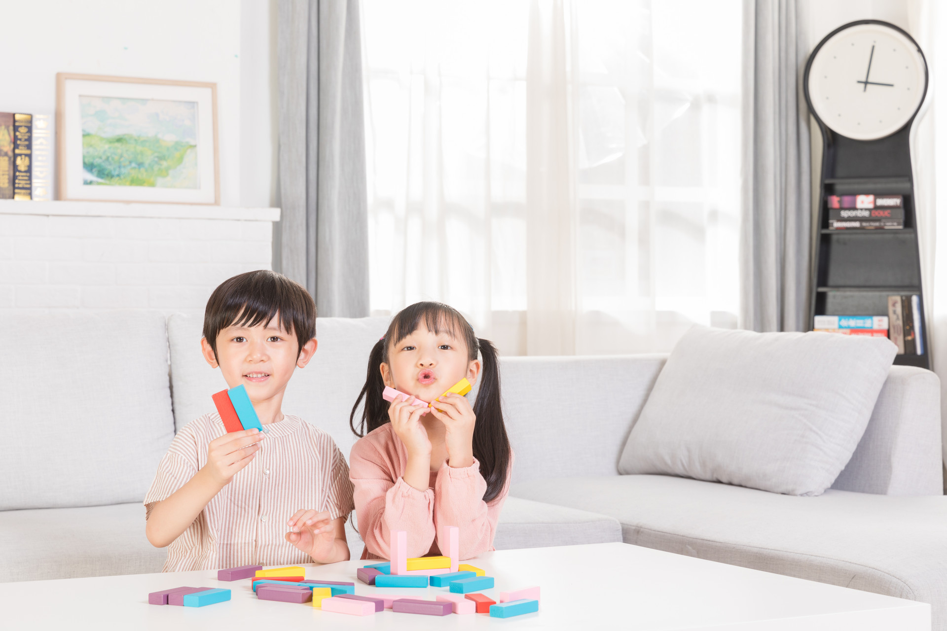 危险502误当眼药水福州6岁男孩,3岁儿童误将502滴入眼