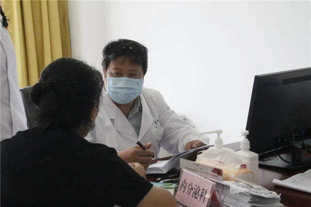 国家中医医疗队四川甘孜巡回义诊随笔之二——走泸定桥有感