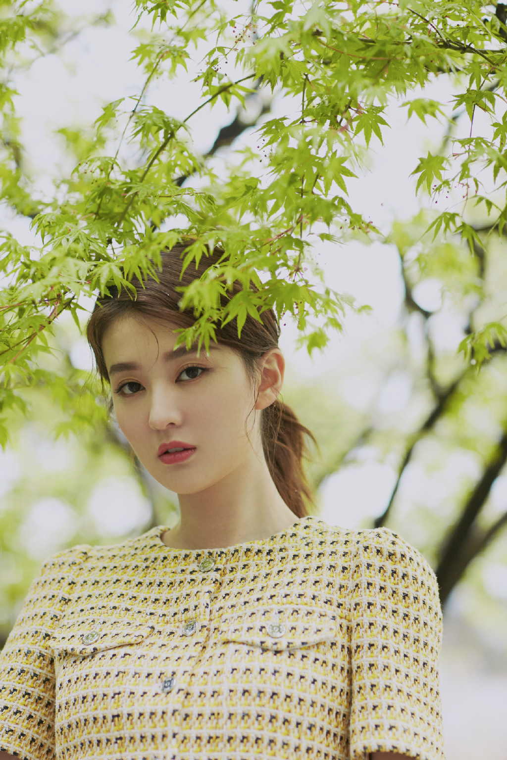 轻便又好扎的高马尾,既方便又漂亮的减龄长发高马尾