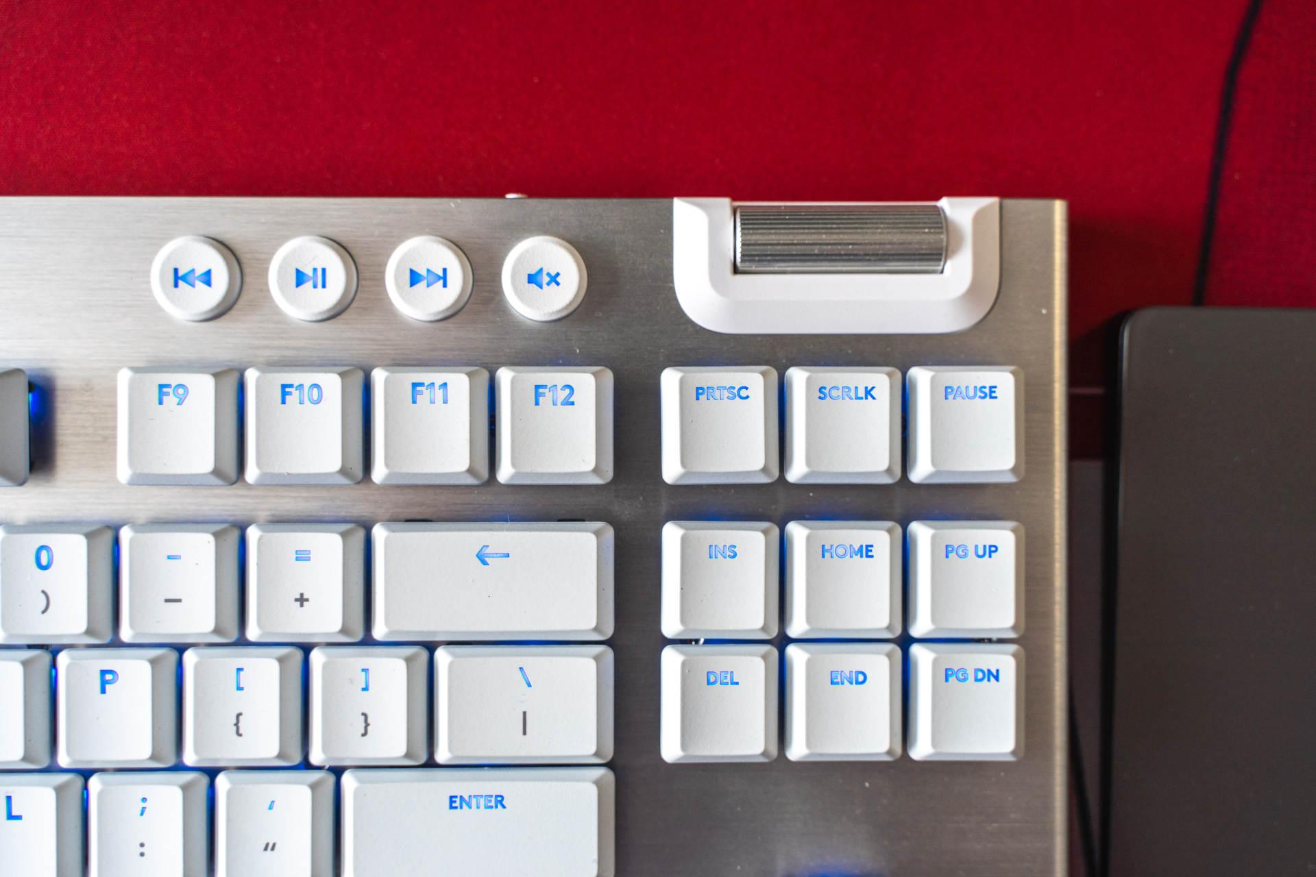 罗技g913tkl与海盗船k70promini,罗技g913和tkl键盘比较