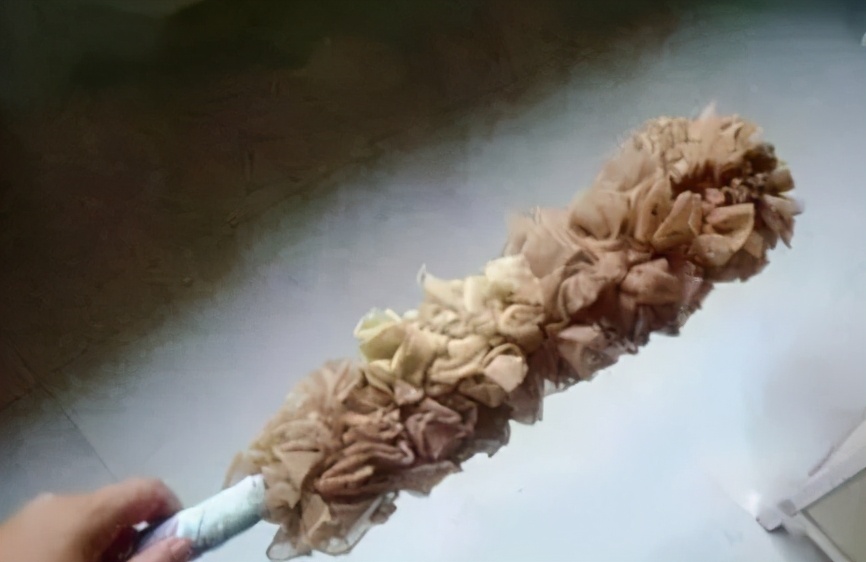 丝袜脱丝了怎么修复,丝袜脱丝的小妙用