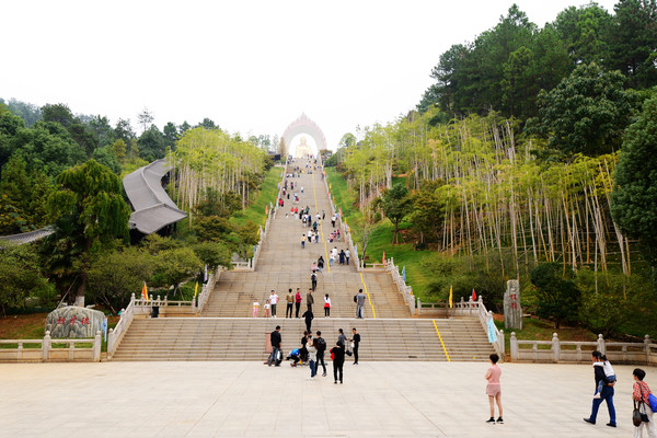 庐山东林大佛净土苑,中国净土第一道场,救度众生的最后一艘渡轮