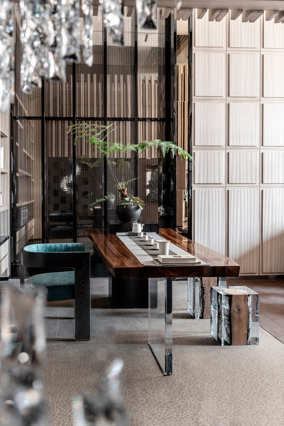 简于形奢侈于心,简于形奢于心什么意思