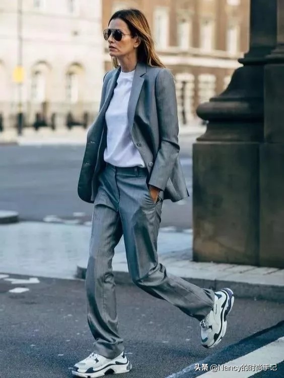 天太冷穿不上高跟鞋,越来越冷穿什么鞋子好看