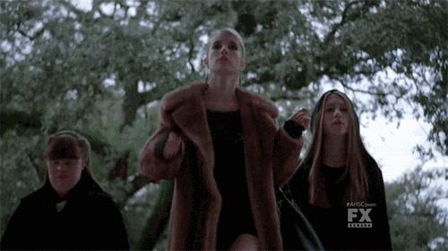 这四双鞋最适合谁穿,这四双鞋完美搭配你的校服