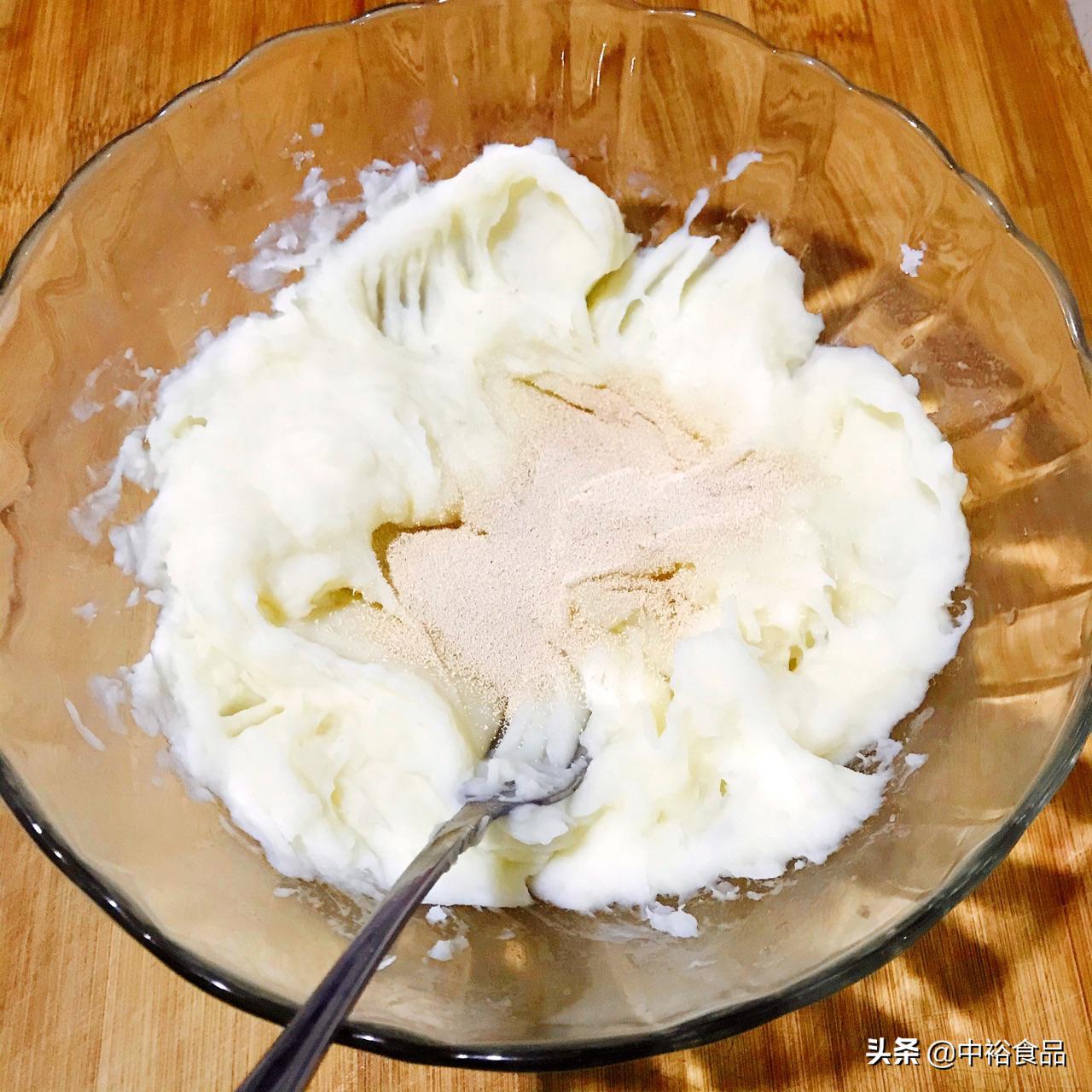 不加一滴水奶香味十足的山药小饼,山药奶香小软饼