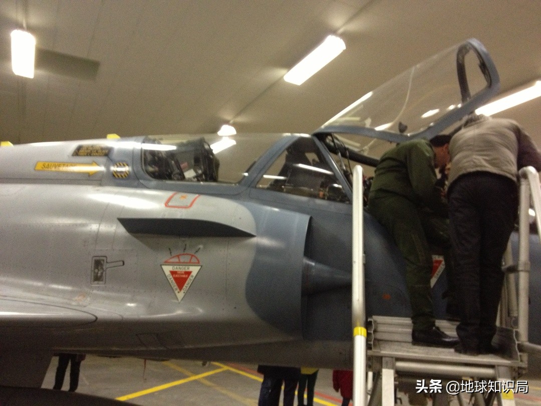 在空军基地旁边住了6年，我都看见了啥？