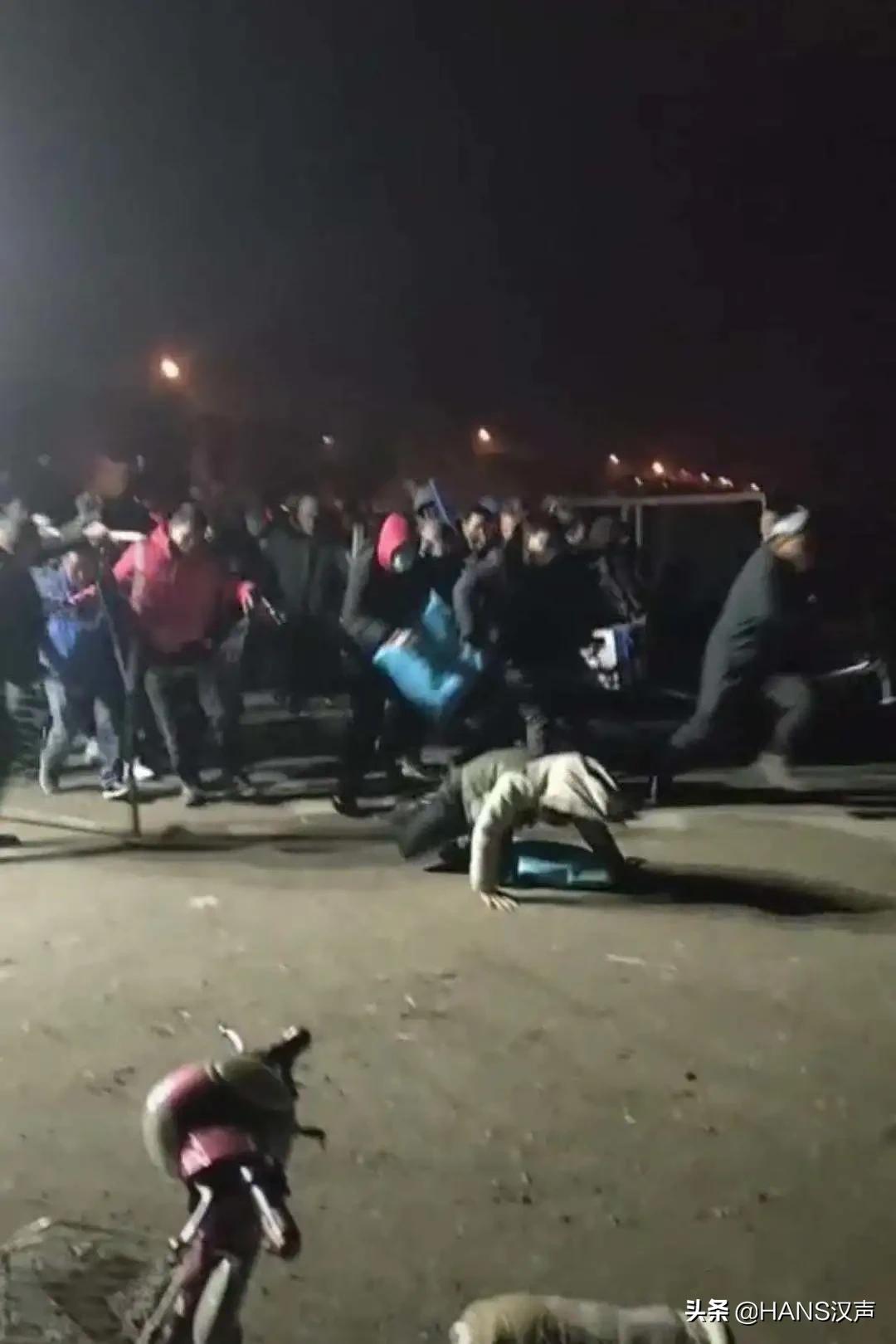 天元邓刚在湖北枣阳钓鱼的视频,天元邓刚钓鱼最新视频现场