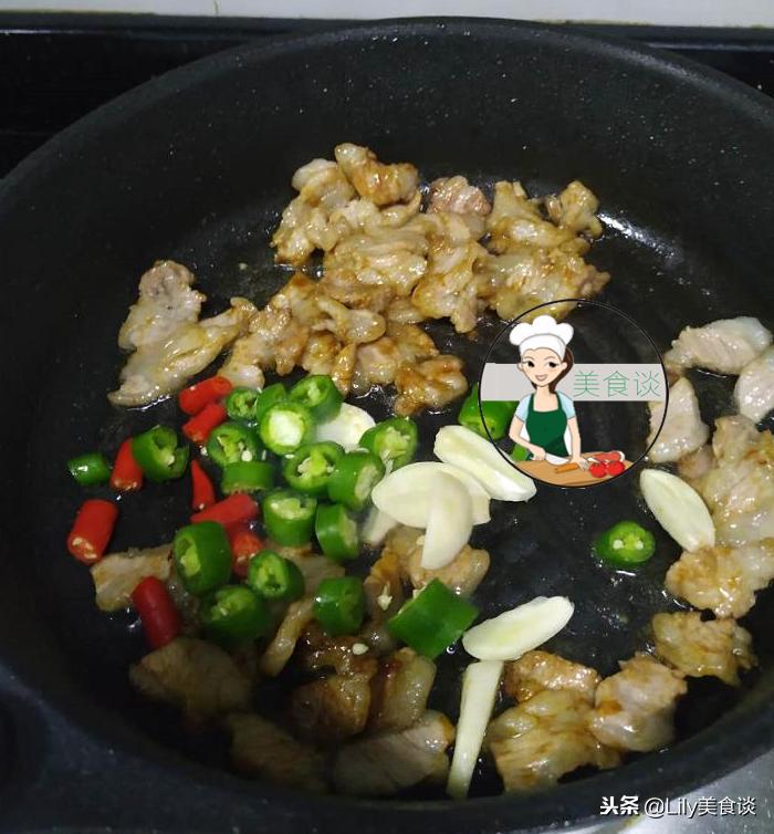 炒黄瓜怎么切不下水,炒黄瓜不变色的方法