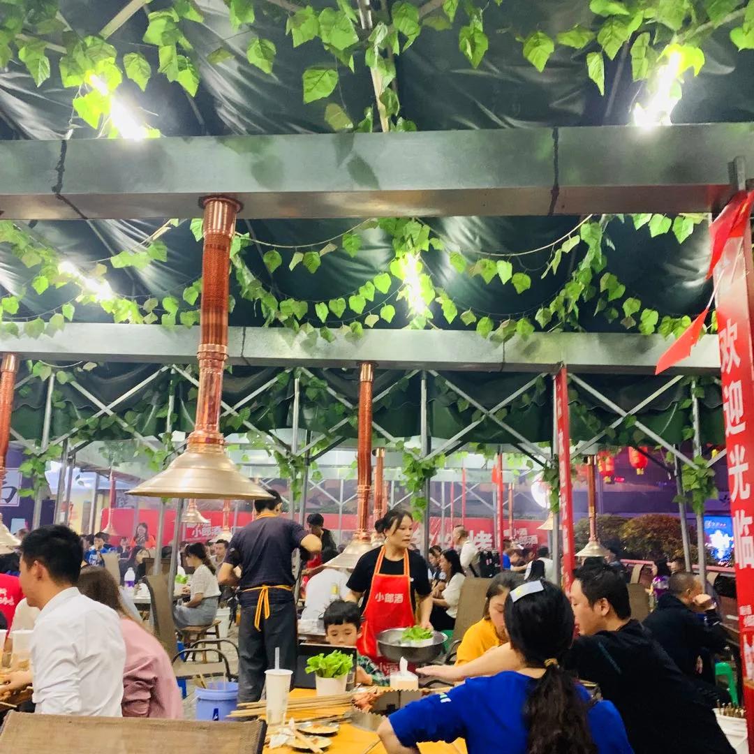 体育中心美食排行榜前十名,体育中心火爆美食