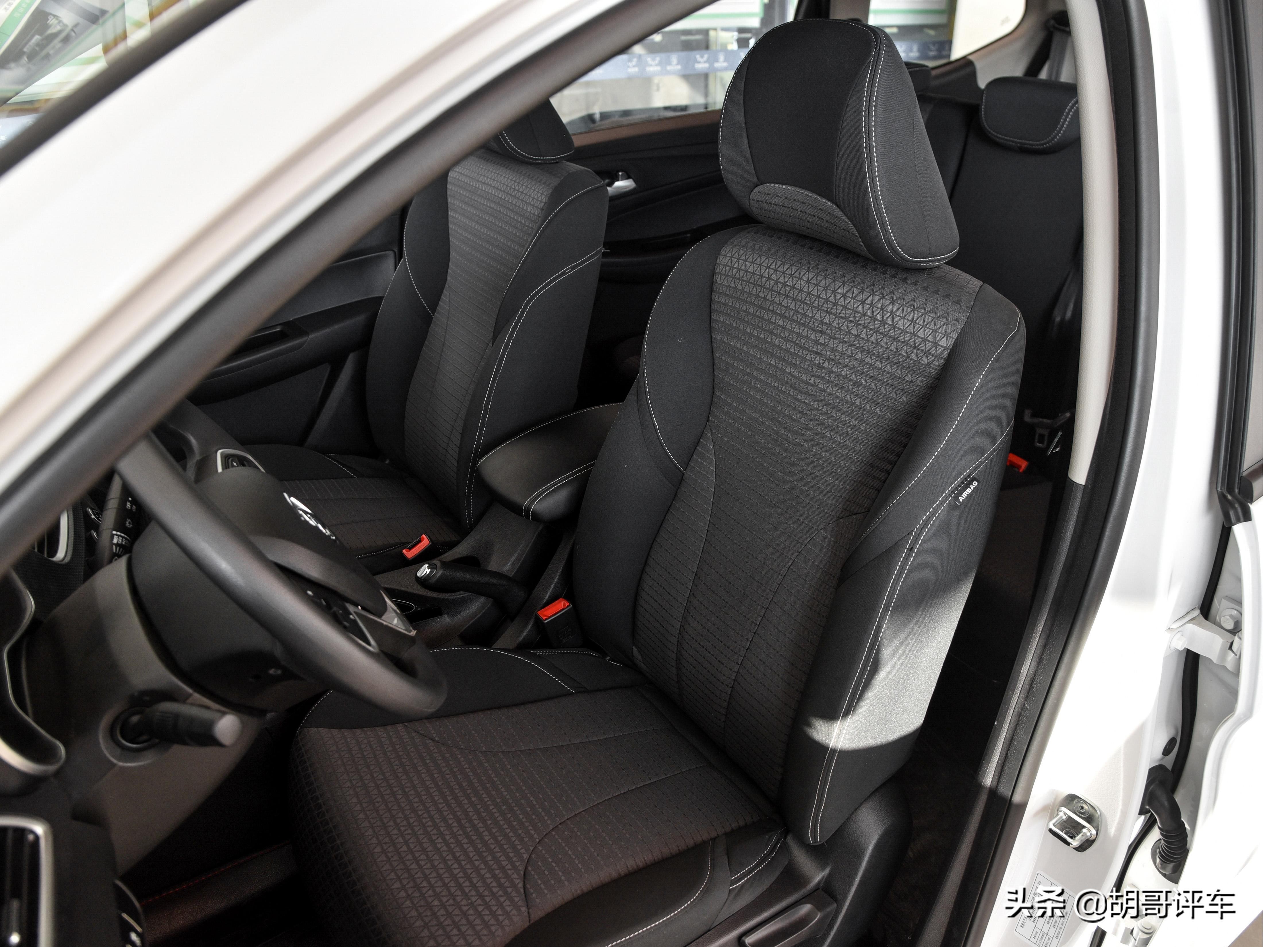 最适合穷人的三款mpv宝骏730,性价比高的mpv七座车推荐